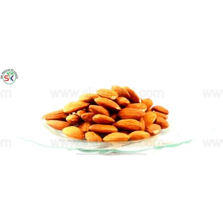 Magaz Badam USA (100gm) مغزبادام